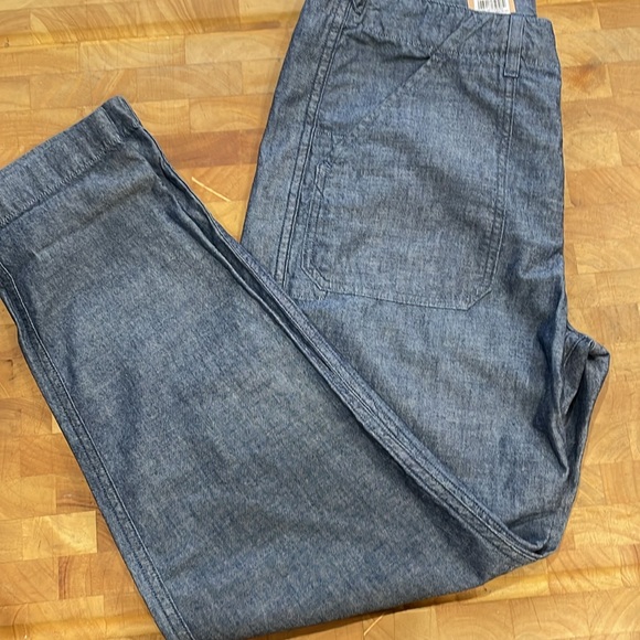 NWT-Levi’s women’s lightweight Made and Crafted jeans- Sz 28/32 - Picture 3 of 9